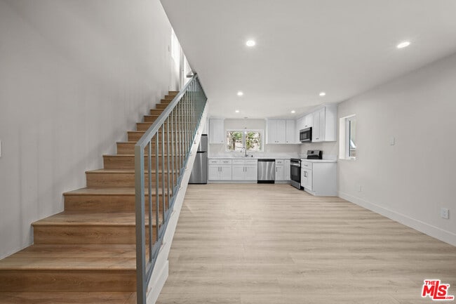 property at 1507 Edris Dr