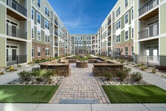 Hawthorne at Traditions in Wake Forest, NC - Foto de edificio - Building Photo