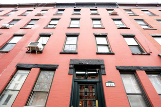 228 Sackett St in Brooklyn, NY - Building Photo - Building Photo