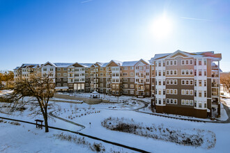 Applewood Pointe at Mississippi Crossings in Champlin, MN - Building Photo - Building Photo