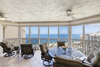 4021 Gulf Shore Blvd N in Naples, FL - Building Photo - Building Photo