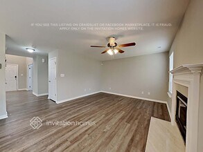 12027 Chantress Ln in Charlotte, NC - Foto de edificio - Building Photo