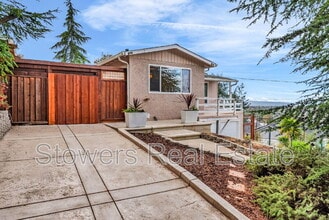 25551 Maitland Dr in Hayward, CA - Building Photo - Building Photo