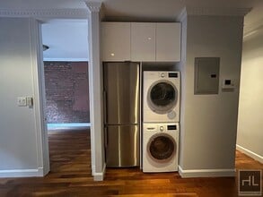 East 11th Street in New York, NY - Building Photo - Building Photo