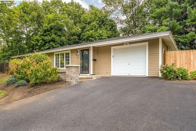 property at 10 Dale St