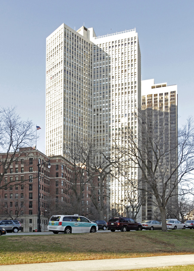 Lakeview Condominium Association in Chicago, IL - Building Photo - Building Photo