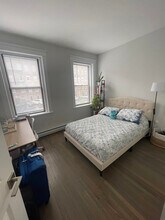 81 Park Dr, Unit 5 in Boston, MA - Building Photo - Building Photo