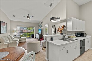 27083 Matheson Ave in Bonita Springs, FL - Building Photo