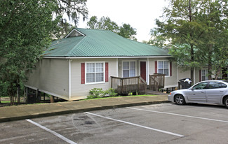 The Cottages at Cumberland Forest Apartments