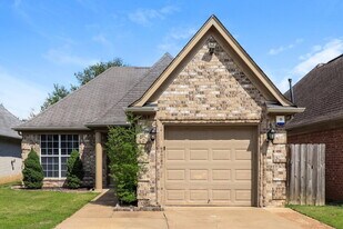 2768 Maggie Woods Ln in Arlington, TN - Building Photo