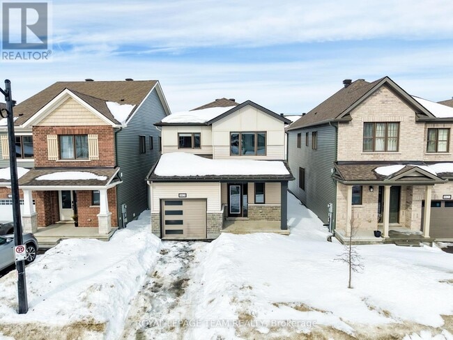 property at 1019 Showman St