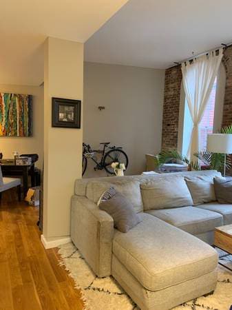 17 Bow St, Unit 14 in Boston, MA - Building Photo