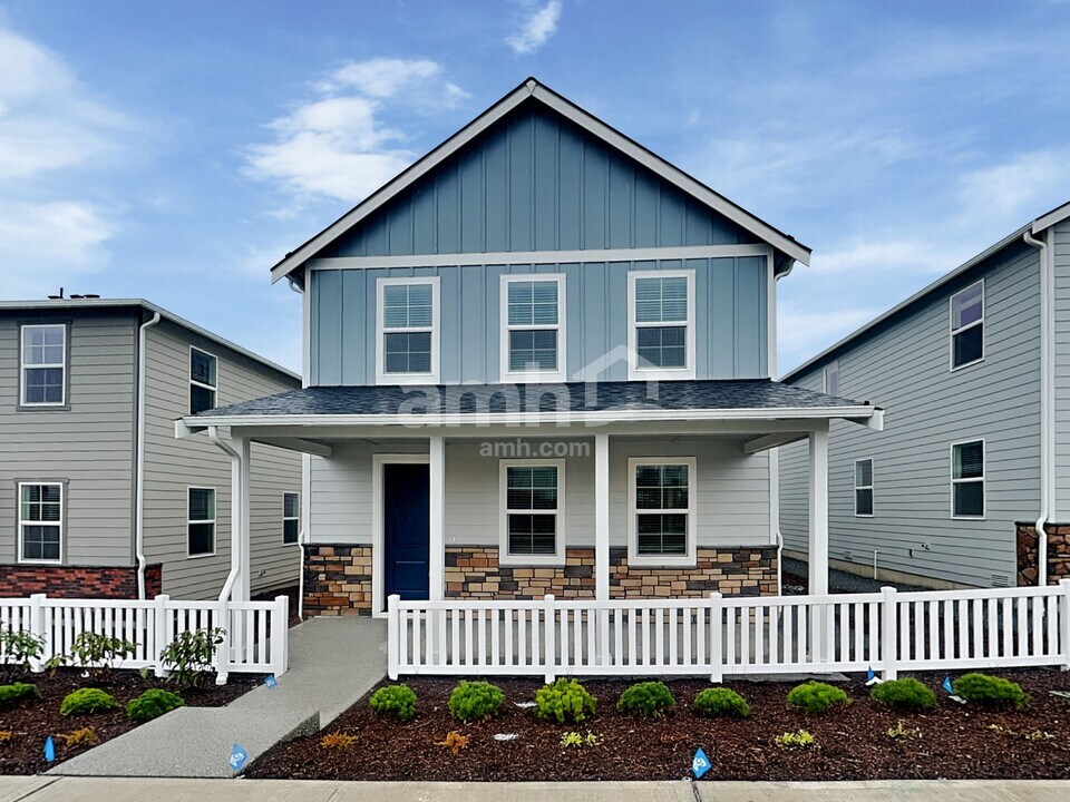 4814 87th Ave NE in Marysville, WA - Building Photo