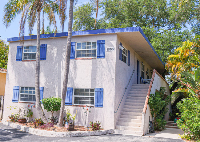 1505 NE 5th Ct, Unit 4