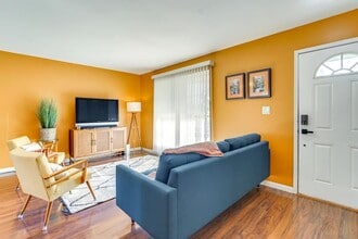 8941 Shawn Dr in Sterling Heights, MI - Building Photo - Building Photo