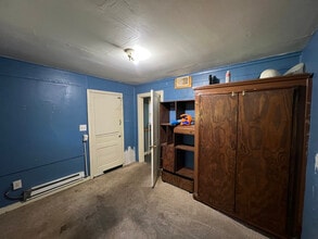 706 Violet St in West Columbia, SC - Building Photo - Building Photo