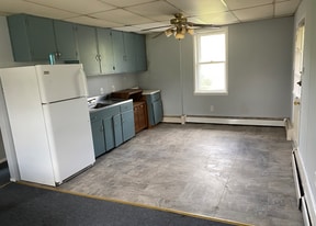 1325 Mt Laurel Ave, Unit upstairs