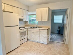 15165 Avalon Ave in Clearwater, FL - Building Photo - Building Photo