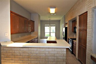908 Brighton Bend Ln in Cedar Park, TX - Foto de edificio - Building Photo