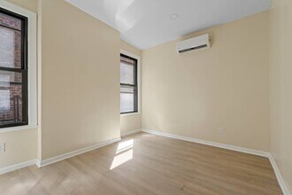 170 Washington Ave in Albany, NY - Building Photo - Building Photo