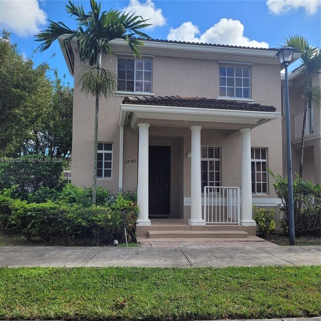 property at 27301 SW 140th Ct