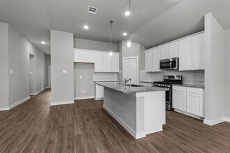 3003 Middleton Dr in Rosenberg, TX - Building Photo - Building Photo