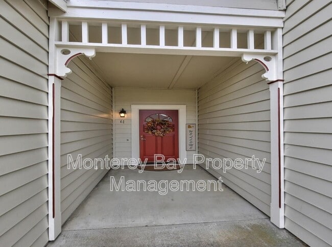 61 Glen Lake Dr in Pacific Grove, CA - Building Photo - Building Photo