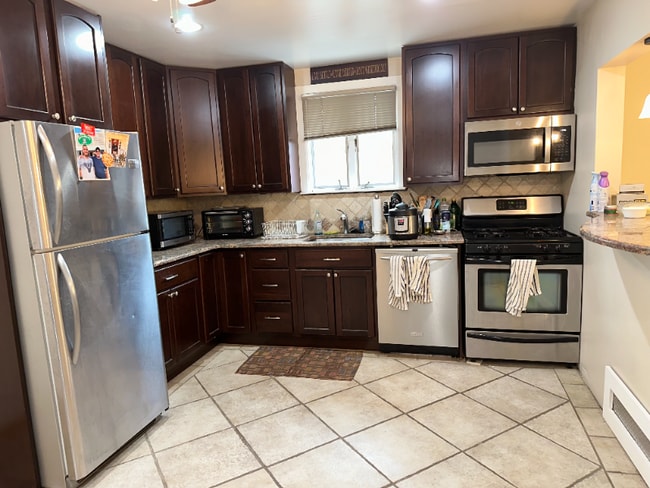 property at 750 Irving Pl