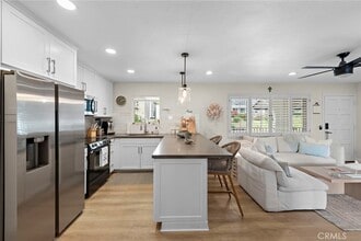 2175 S Coast Hwy, Unit 16 in Laguna Beach, CA - Foto de edificio - Building Photo