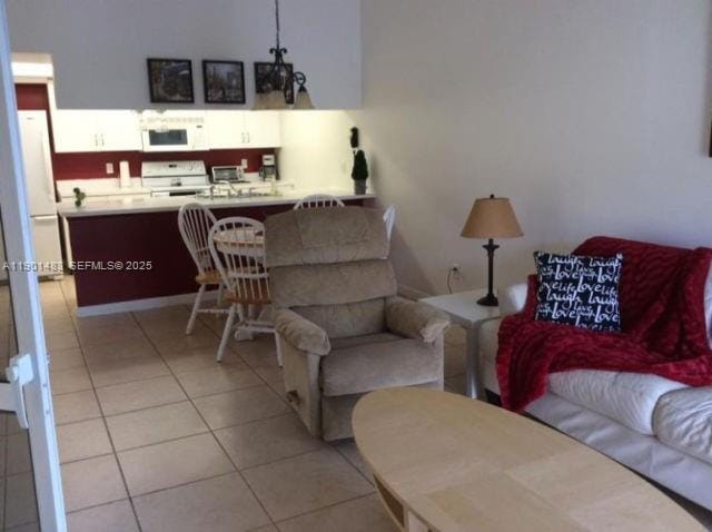 property at 653 Waterside Dr