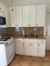 17993 SW 152nd Pl in Miami, FL - Building Photo - Building Photo