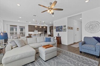 220 Arrowhead Mound Rd in Georgetown, TX - Building Photo - Building Photo