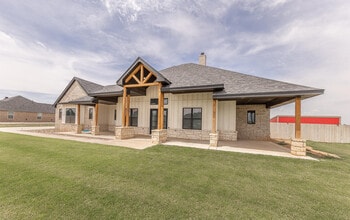 19108 County Rd 2240 in Lubbock, TX - Building Photo - Building Photo