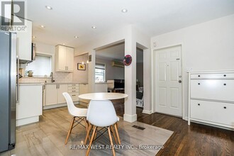 34 Penhurst Ave in Toronto, ON - Building Photo - Building Photo