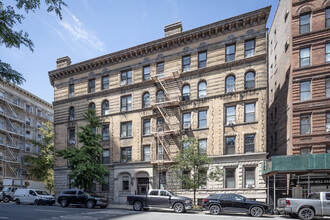 1340 Madison Ave in New York, NY - Building Photo - Building Photo