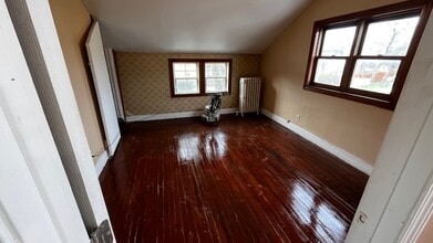 2000 N 17th Ave, Unit 2 in Melrose Park, IL - Building Photo - Building Photo