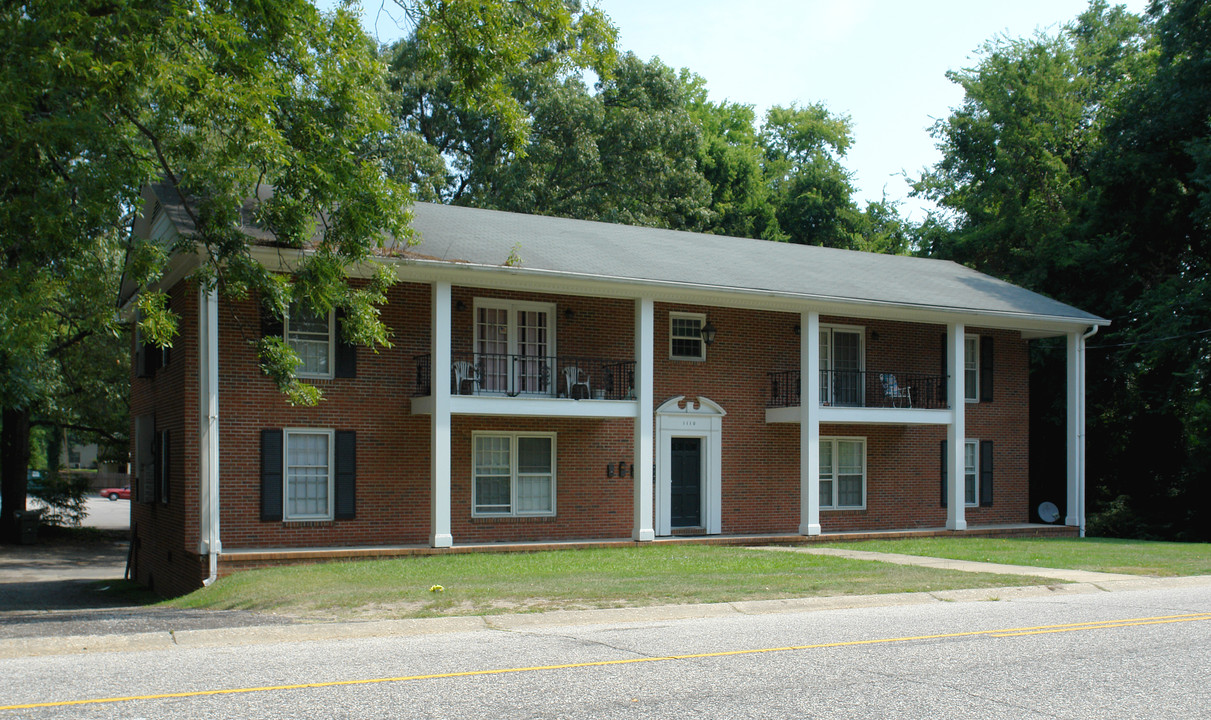 1110 W Rowan St in Fayetteville, NC - Building Photo