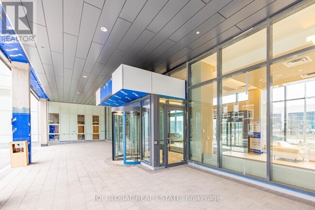 10 Honeycrisp Cres in Vaughan, ON - Building Photo - Building Photo