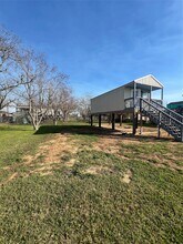 327 17th St in San Leon, TX - Building Photo - Building Photo