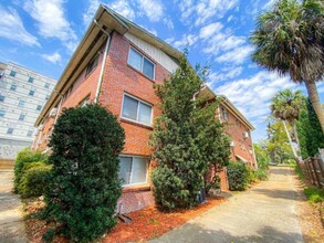 Park Avenue Apartments in Tallahassee, FL - Building Photo - Building Photo