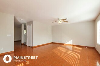 16087 W Woodlands Ave in Goodyear, AZ - Building Photo - Building Photo