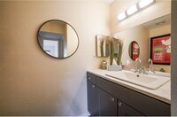 18519 Egret Bay Blvd, Unit Egret Bay Condos in Houston, TX - Building Photo - Building Photo