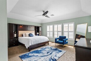 5239 Schuler St in Houston, TX - Building Photo