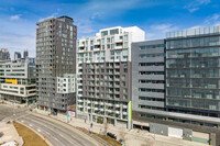 M9 Phase 3 in Montréal, QC - Building Photo - Building Photo