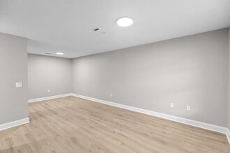 Willow Trace Apartments in Jackson, AL - Building Photo - Building Photo