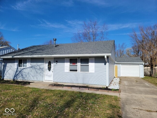 property at 2308 Aspen Ct