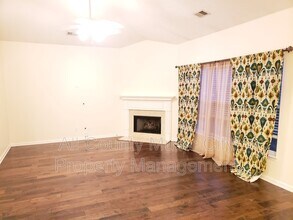 905 Weatherside Ct in Nashville, TN - Building Photo - Building Photo