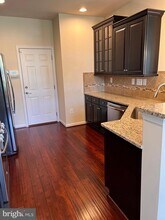 42592 Sunset Ridge Square in Ashburn, VA - Building Photo - Building Photo