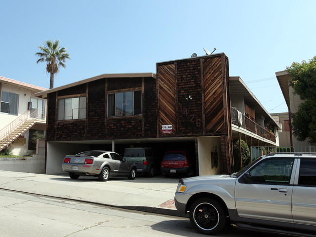 1426 Barry Ave in Los Angeles, CA - Building Photo - Building Photo