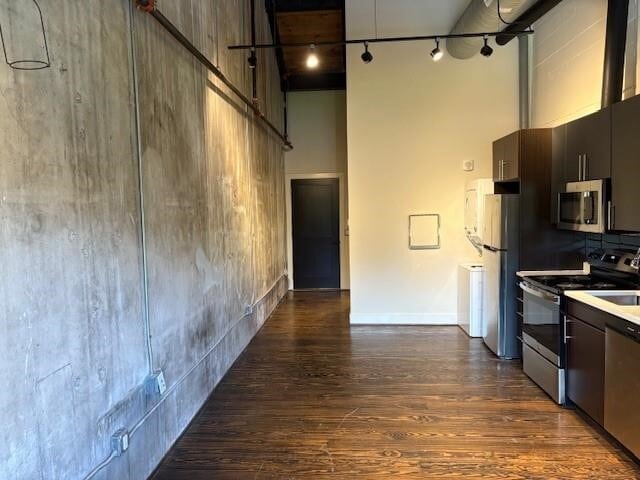 property at 4411 Dallas St